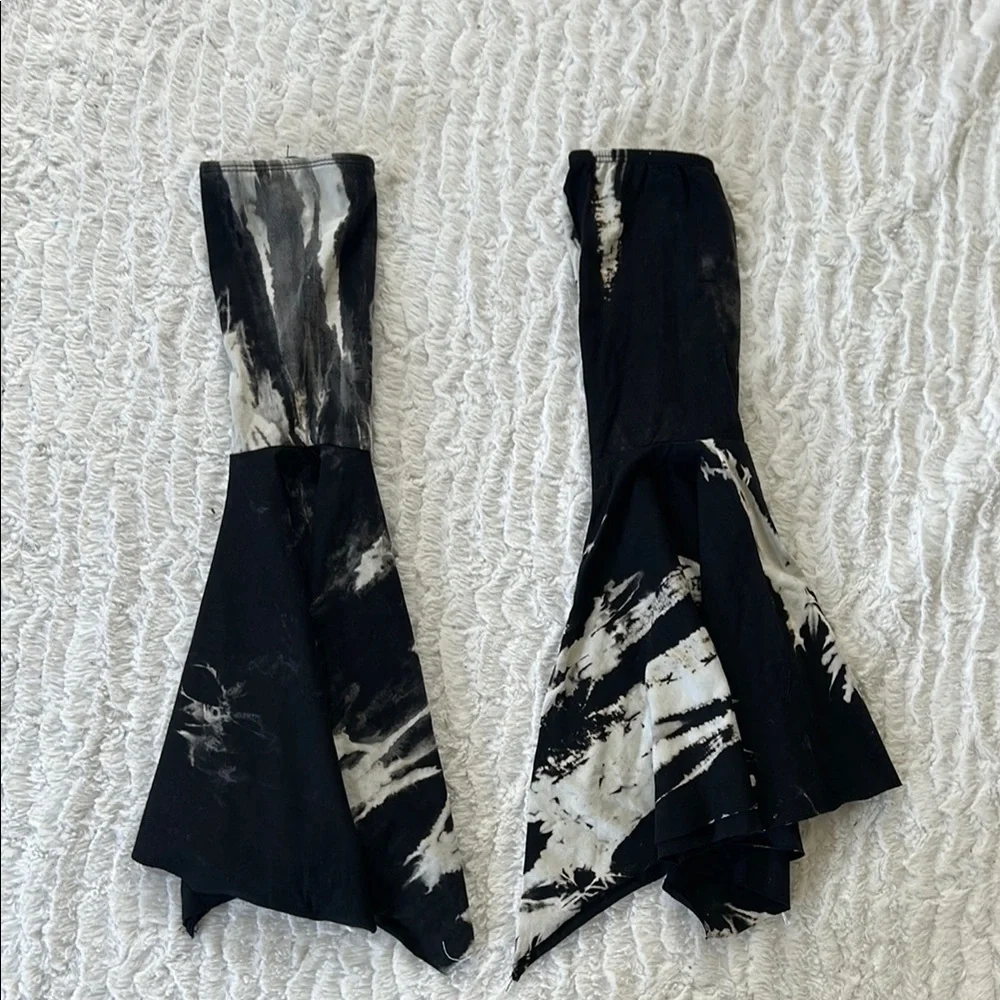 Dolls Kill stylish black